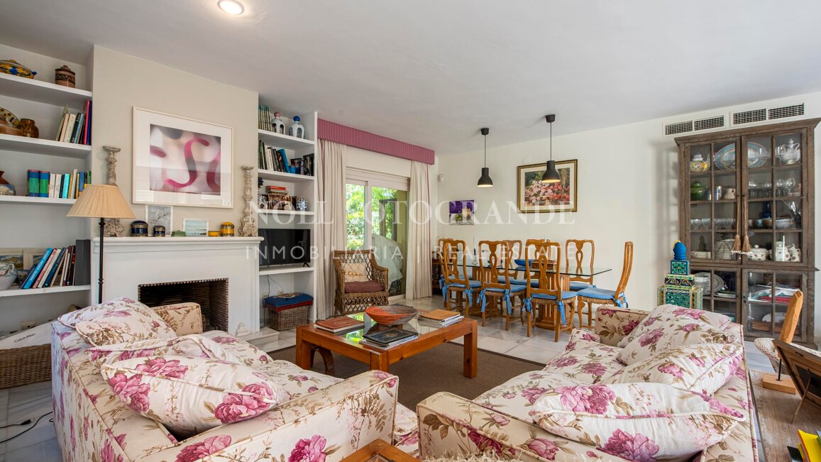 Charming bungalow for sale in the heart of Sotogrande