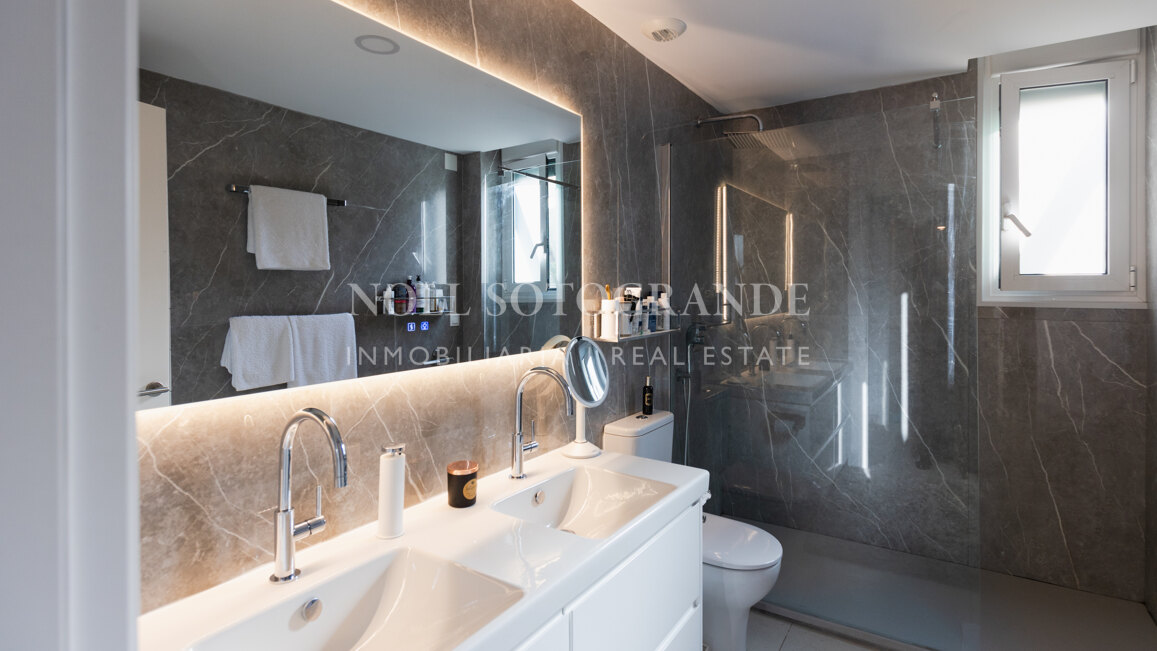 Luxury apartment in excellent location of La Reserva de Sotogrande