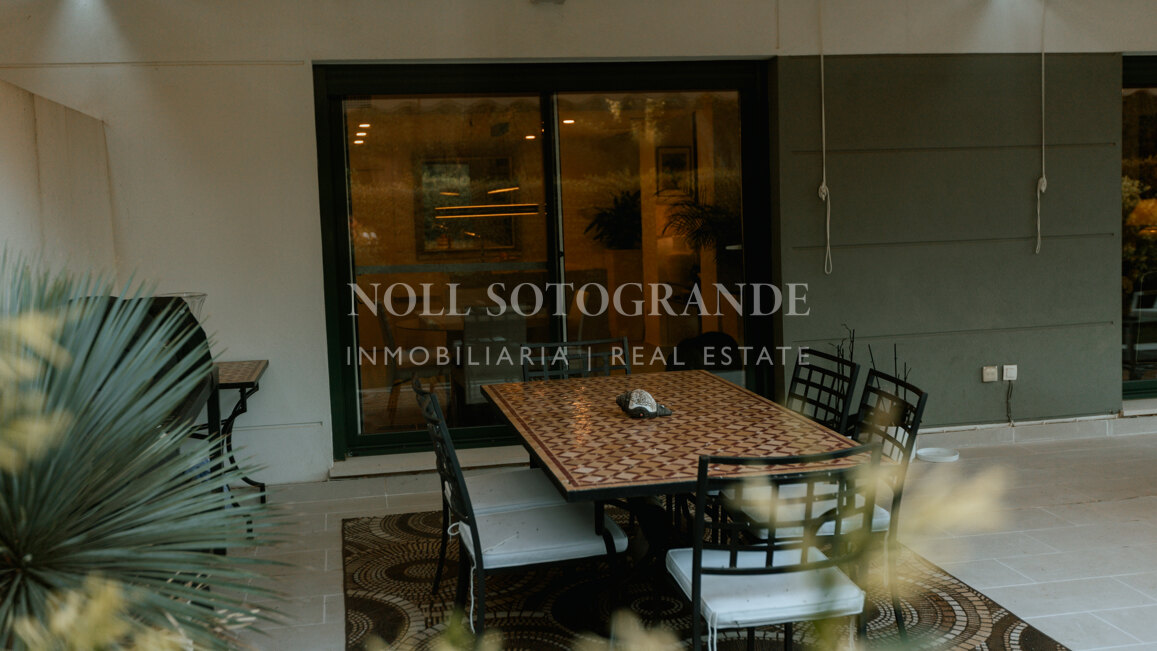 Luxury apartment in excellent location of La Reserva de Sotogrande