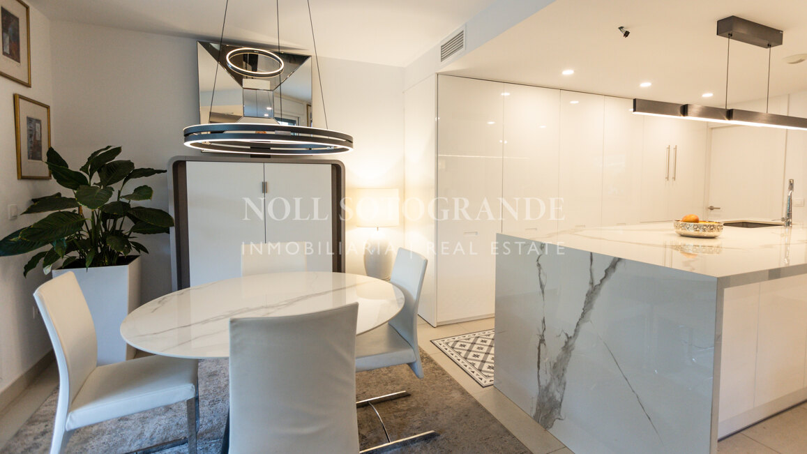 Luxury apartment in excellent location of La Reserva de Sotogrande