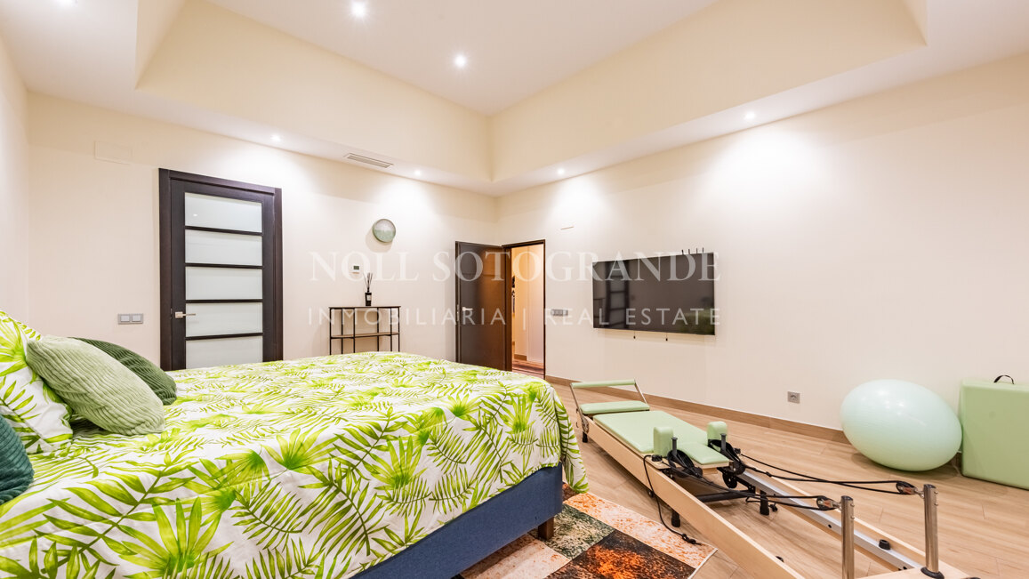 Exclusive Penthouse for sale in Hacienda Valderrama, Sotogrande