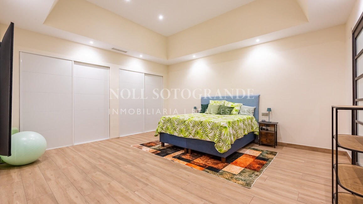 Exclusive Penthouse for sale in Hacienda Valderrama, Sotogrande