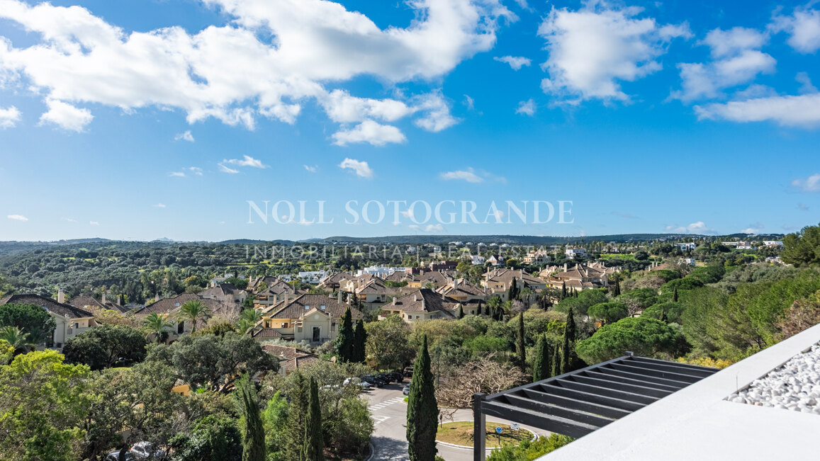 Exclusive Penthouse for sale in Hacienda Valderrama, Sotogrande