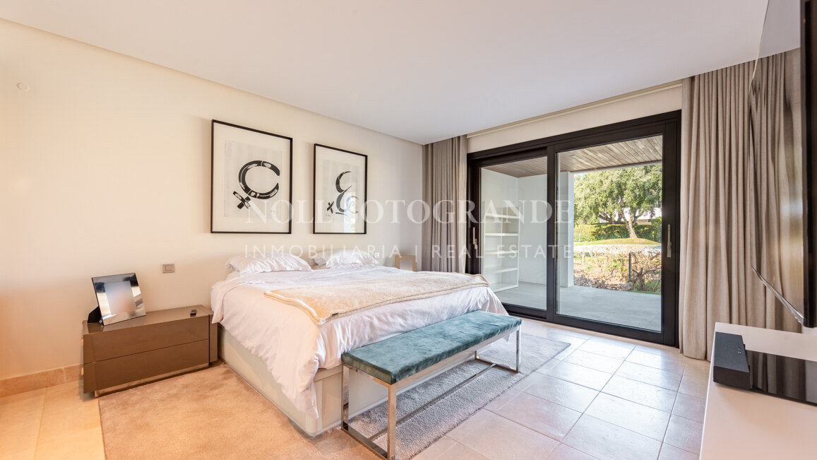 Exclusive ground floor apartment next to Royal Golf Club Valderrama