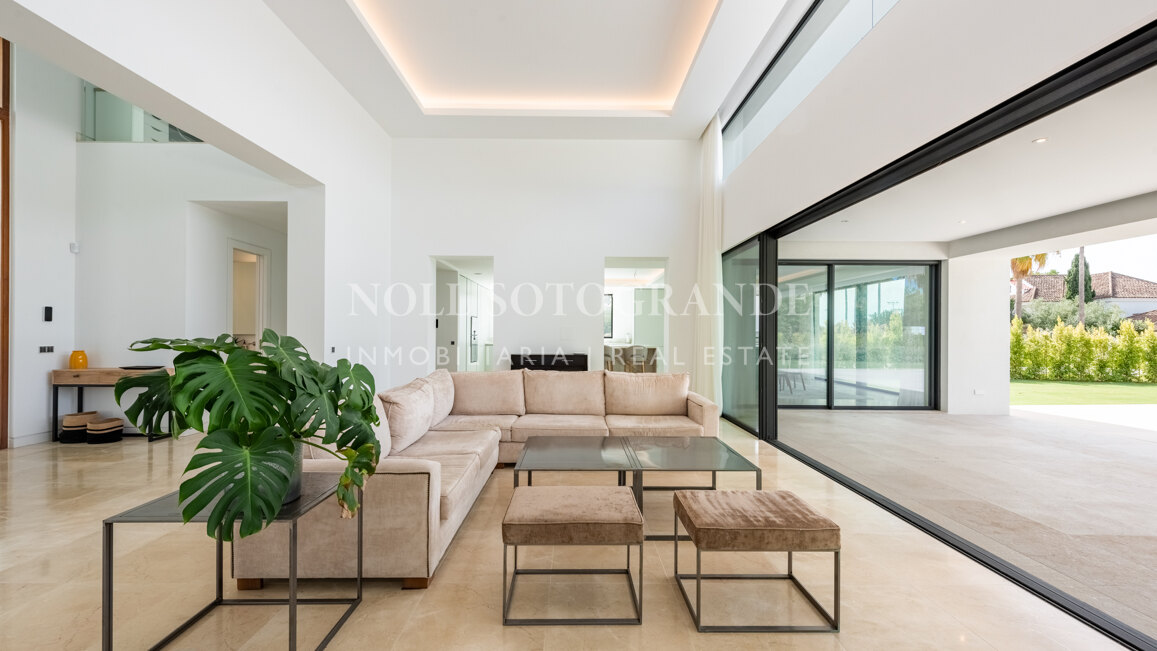 Nueva villa moderna en venta Zona F Sotogrande Alto