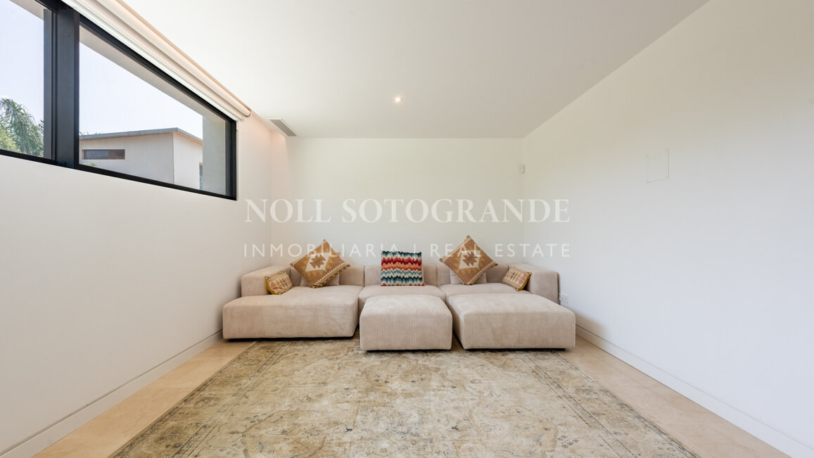 Nueva villa moderna en venta Zona F Sotogrande Alto