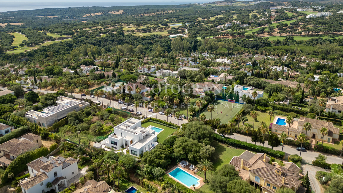 New modern villa for sale Sotogrande Alto F Zone