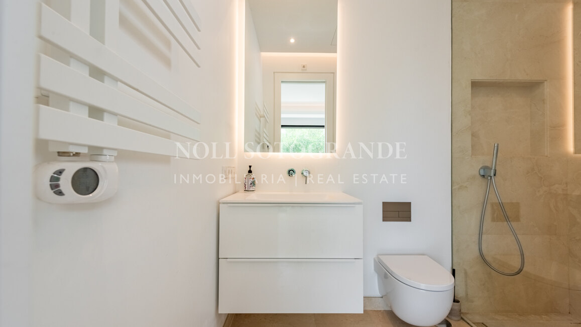 Nueva villa moderna en venta Zona F Sotogrande Alto
