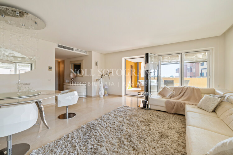 Luxury apartment in Ribera del Marlin, Sotogrande Marina