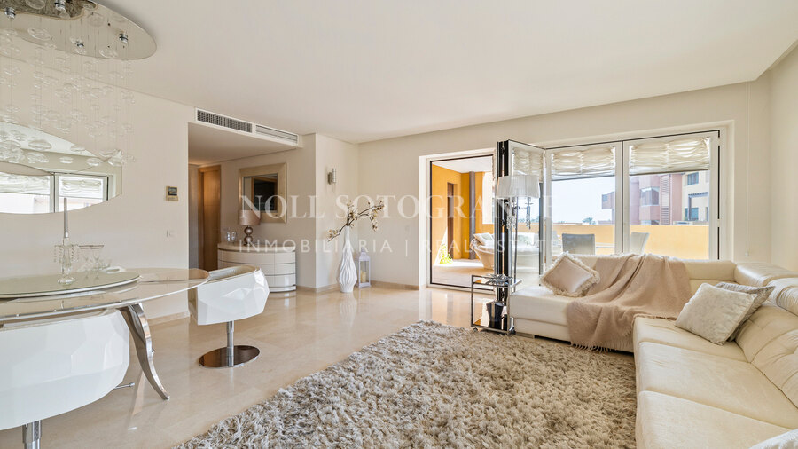 Luxury apartment in Ribera del Marlin, Sotogrande Marina