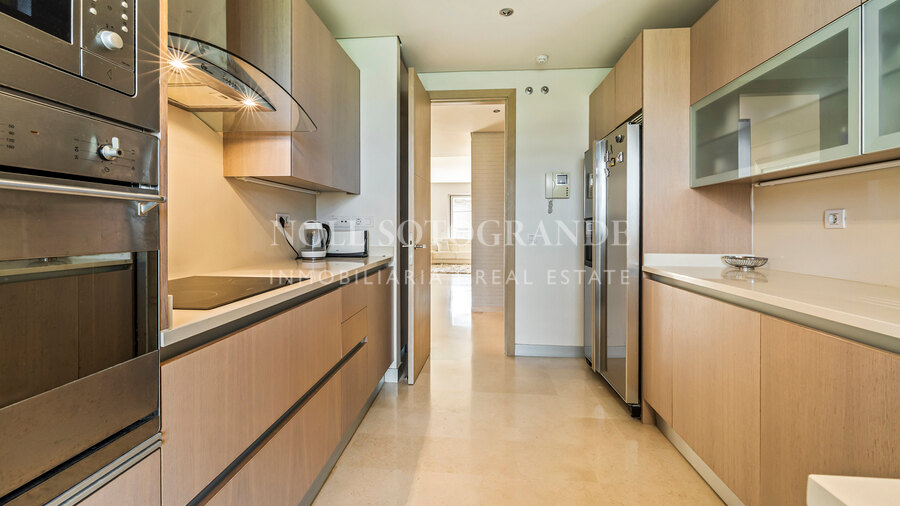 Luxury apartment in Ribera del Marlin, Sotogrande Marina