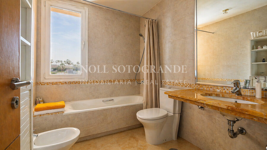 Luxury apartment in Ribera del Marlin, Sotogrande Marina