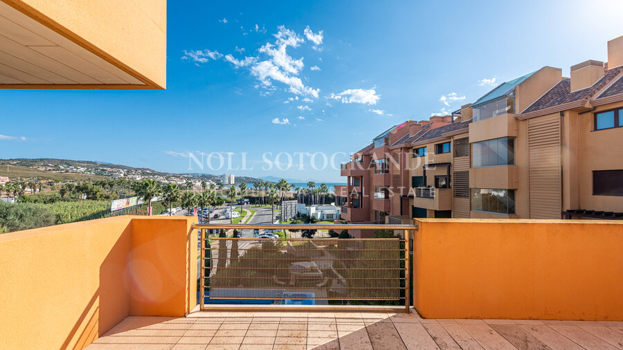 Luxury apartment in Ribera del Marlin, Sotogrande Marina