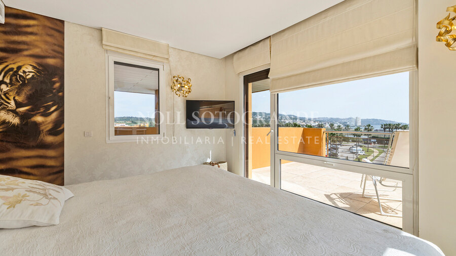 Luxury apartment in Ribera del Marlin, Sotogrande Marina