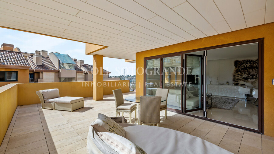 Luxury apartment in Ribera del Marlin, Sotogrande Marina