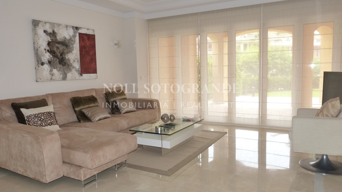 Ribera del Obispo Apartment for Sale, Private Garden & Marina Views