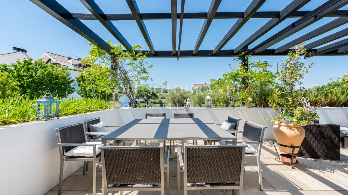 Penthouse for sale in Hacienda Valderrama, Sotogrande Alto