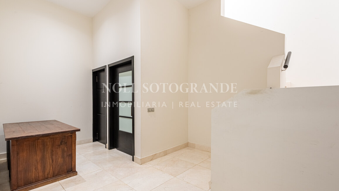 Penthouse for sale in Hacienda Valderrama, Sotogrande Alto