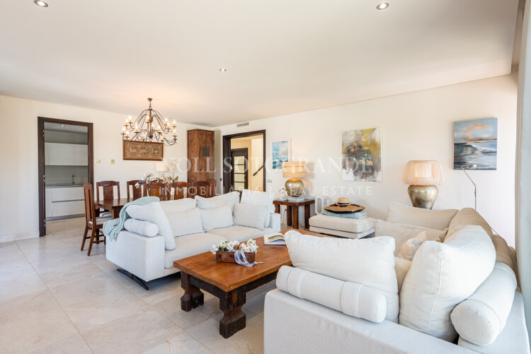Penthouse for sale in Hacienda Valderrama, Sotogrande Alto