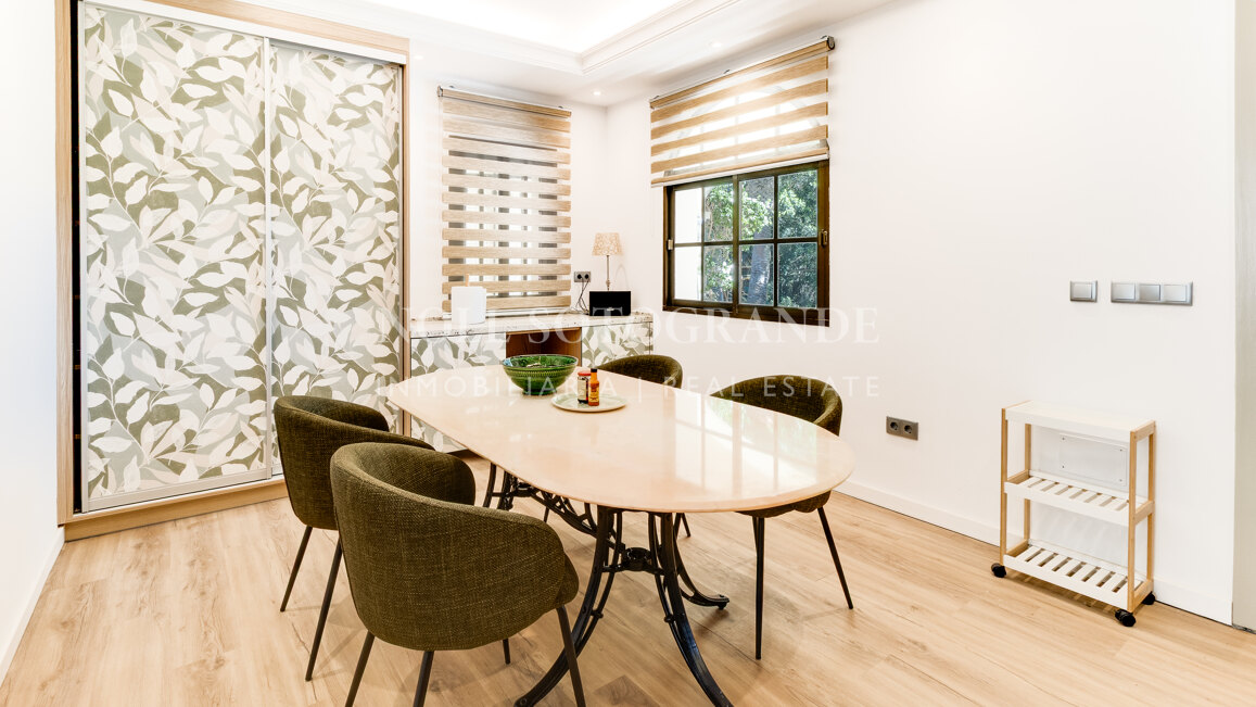 Substantial One-Level Villa for Sale in Sotogrande D Zone