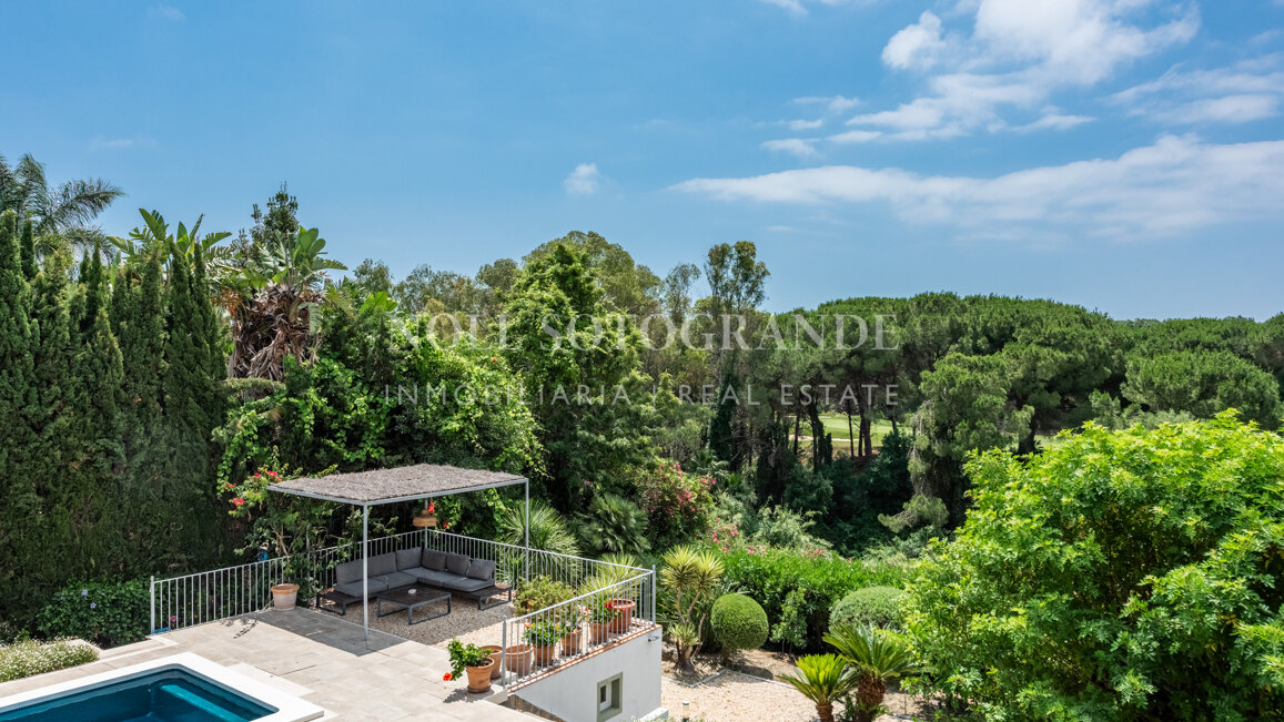 Golf-front villa for sale in Sotogrande Alto