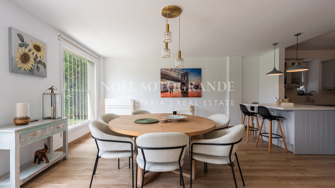 Golf-front villa for sale in Sotogrande Alto