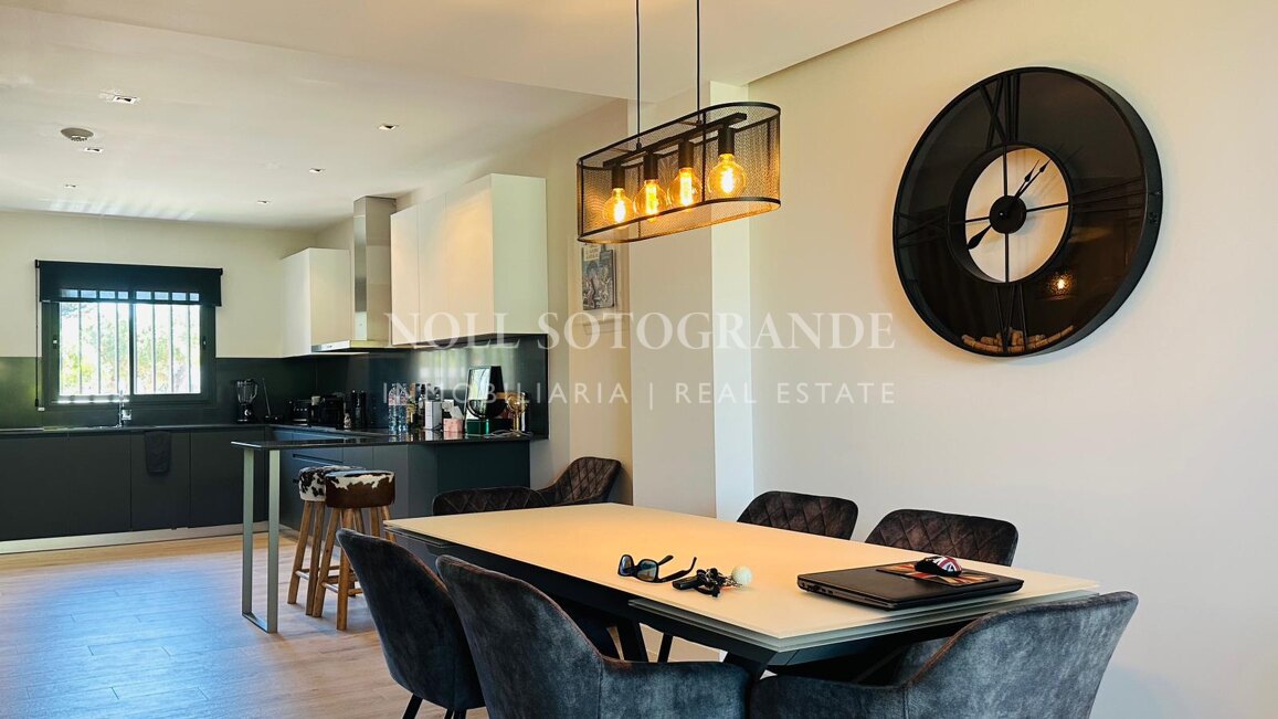 Erstklassiges Golf-Stadthaus mit vier Schlafzimmern, San Roque Golf Club