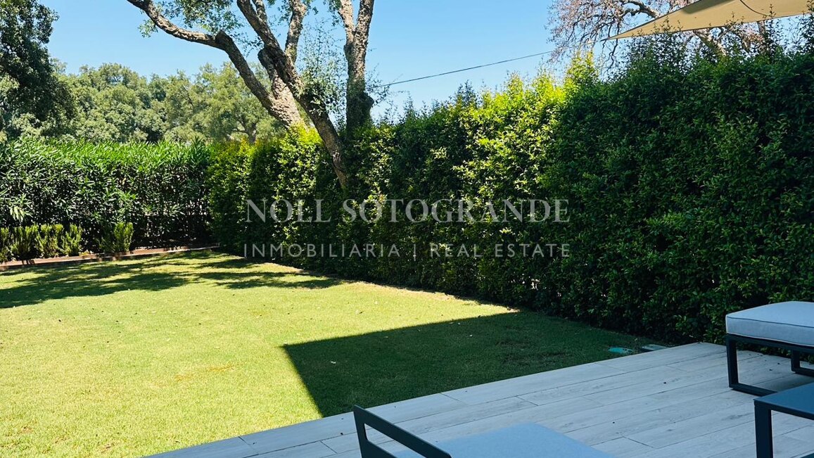 Erstklassiges Golf-Stadthaus mit vier Schlafzimmern, San Roque Golf Club