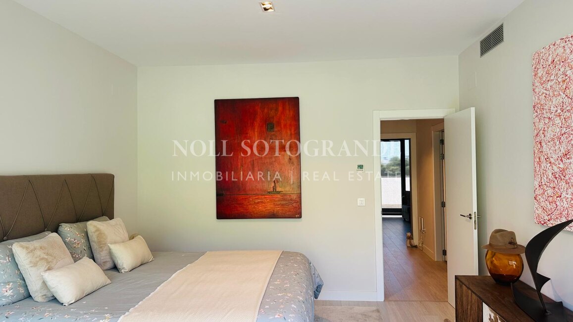 Erstklassiges Golf-Stadthaus mit vier Schlafzimmern, San Roque Golf Club