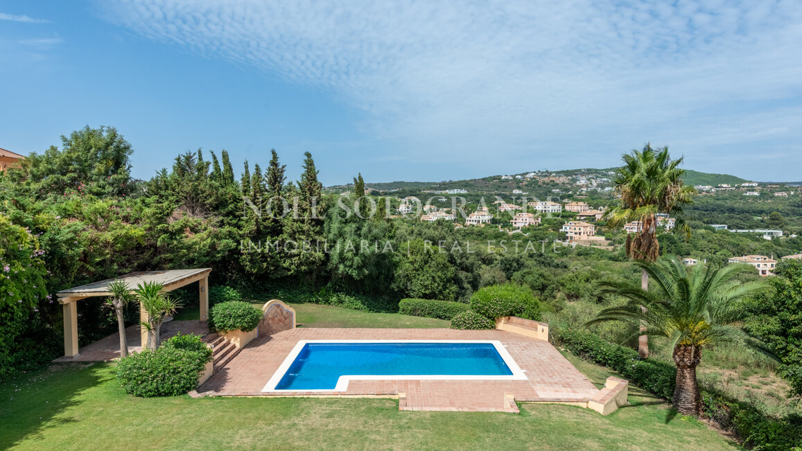 Villa Felicia - Villa zum Verkauf in Sotogrande Alto