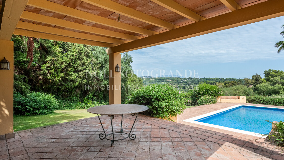 Villa Felicia - Villa zum Verkauf in Sotogrande Alto