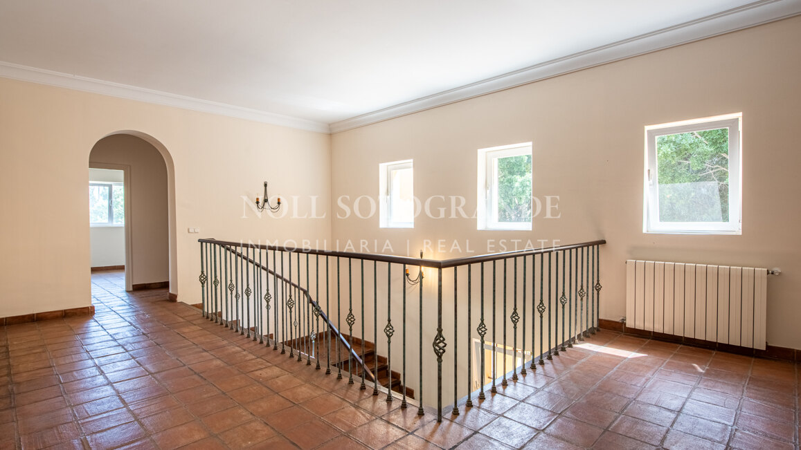 Villa Felicia - Villa zum Verkauf in Sotogrande Alto