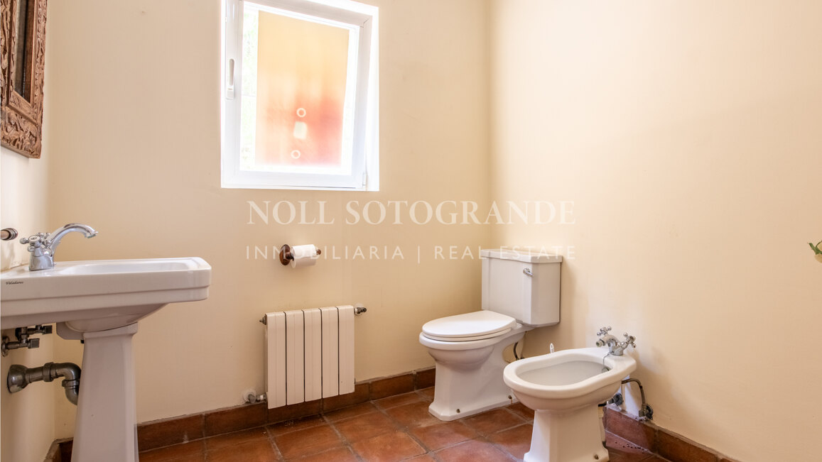 Villa Felicia - Villa zum Verkauf in Sotogrande Alto