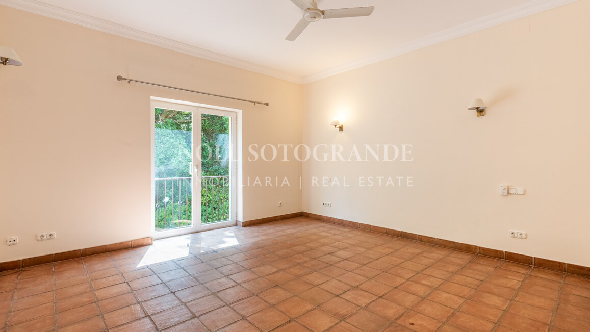 Villa Felicia - Villa zum Verkauf in Sotogrande Alto