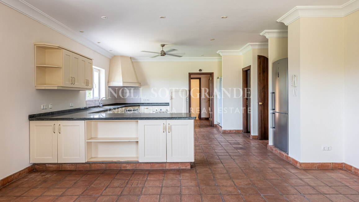 Villa Felicia - Villa zum Verkauf in Sotogrande Alto