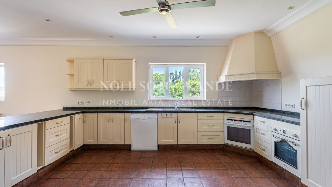 Villa Felicia - Villa zum Verkauf in Sotogrande Alto