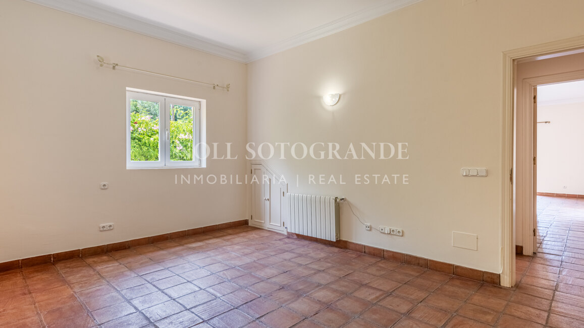 Villa Felicia - Villa zum Verkauf in Sotogrande Alto