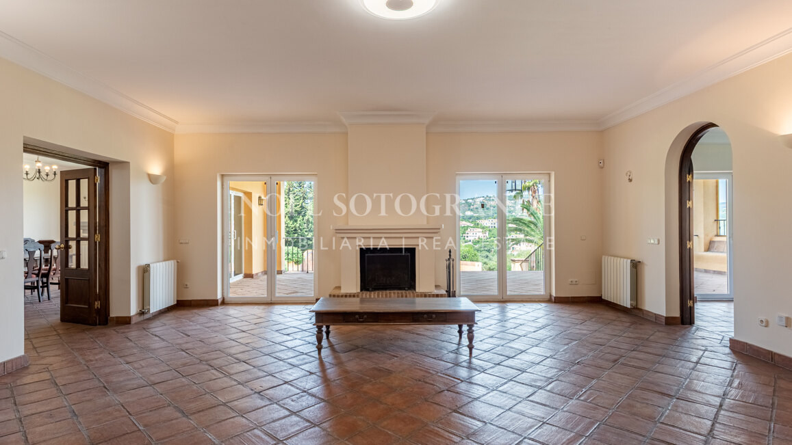 Villa Felicia - Villa zum Verkauf in Sotogrande Alto