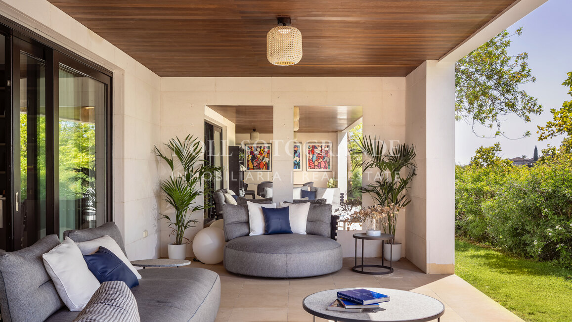 Exclusive Villa- Apartment for sale at Hacienda Valderrama