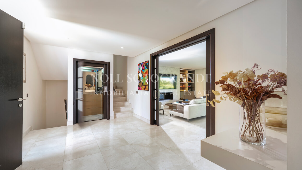 Exclusive Villa- Apartment for sale at Hacienda Valderrama