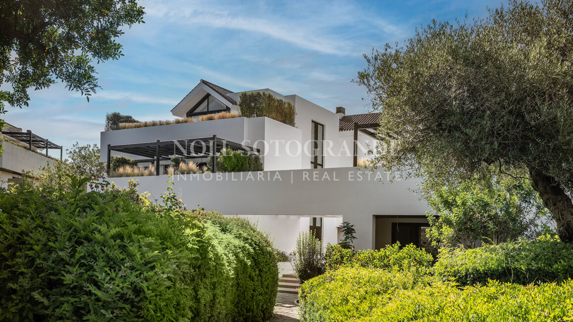 Exclusive Villa- Apartment for sale at Hacienda Valderrama