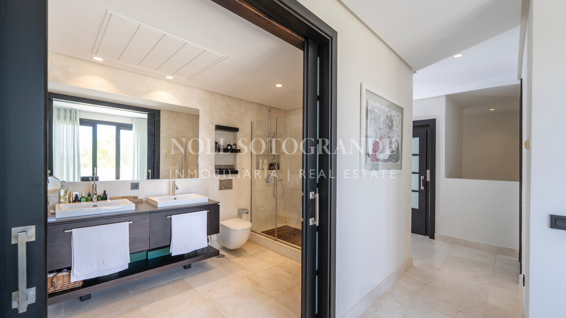 Exclusive Villa- Apartment for sale at Hacienda Valderrama