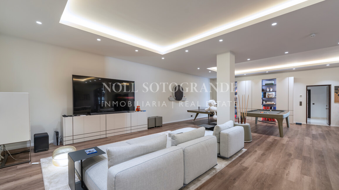 Exclusive Villa- Apartment for sale at Hacienda Valderrama