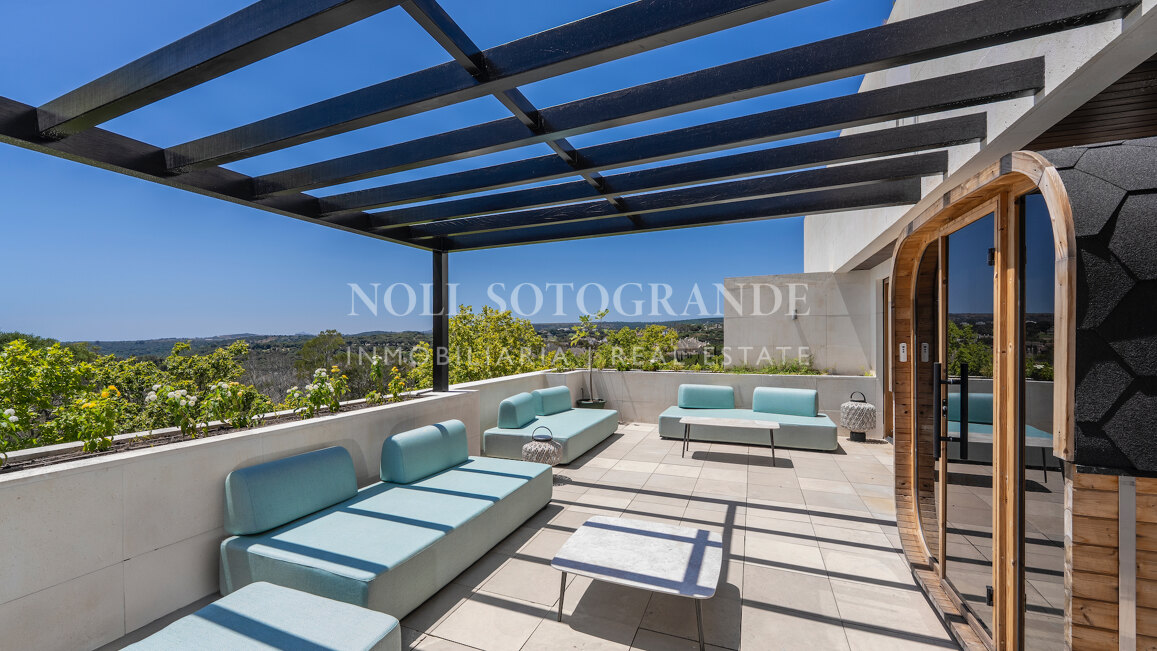 Exclusive Villa- Apartment for sale at Hacienda Valderrama