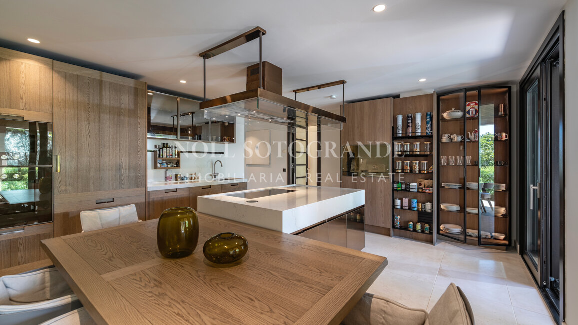 Exclusive Villa- Apartment for sale at Hacienda Valderrama