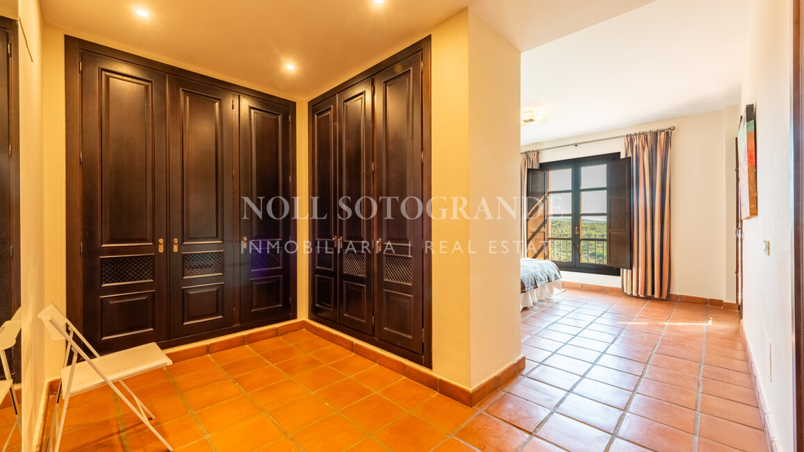 Elegantes Reihenhaus in Los Cortijos de la Reserva, Sotogrande