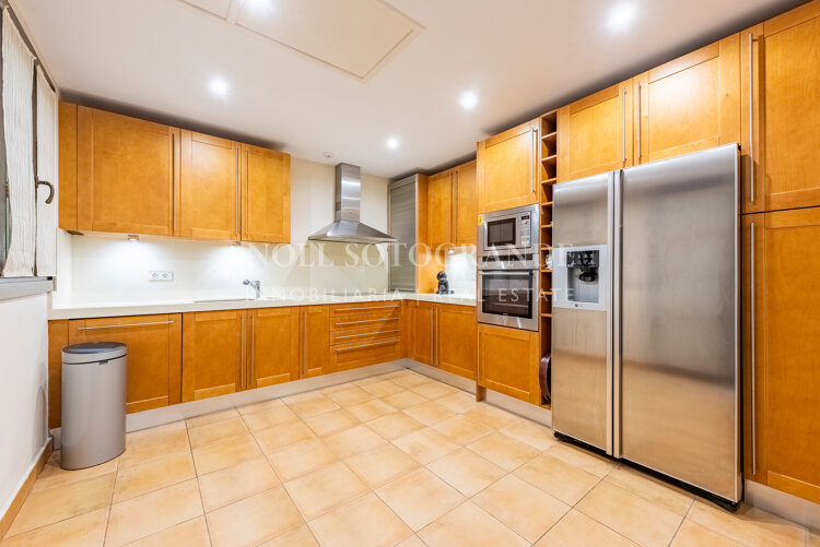 Elegantes Reihenhaus in Los Cortijos de la Reserva, Sotogrande