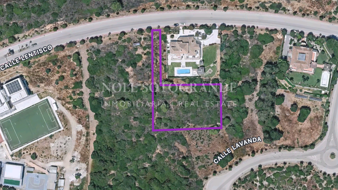 Grundstück zum Verkauf in La Reserva, Sotogrande