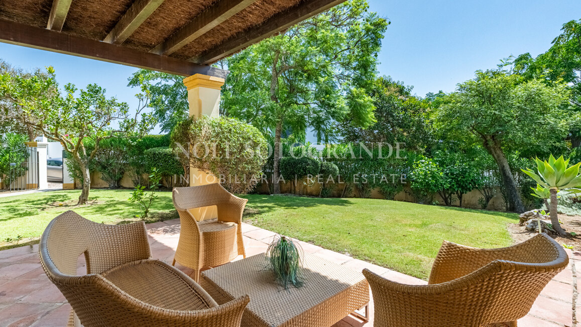 Villa Golden Bells – in guter Lage in Sotogrande Alto