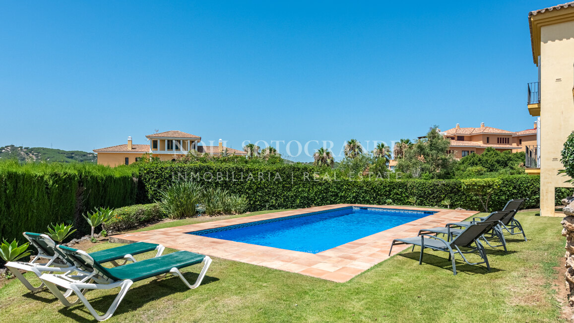 Villa Golden Bells – in guter Lage in Sotogrande Alto